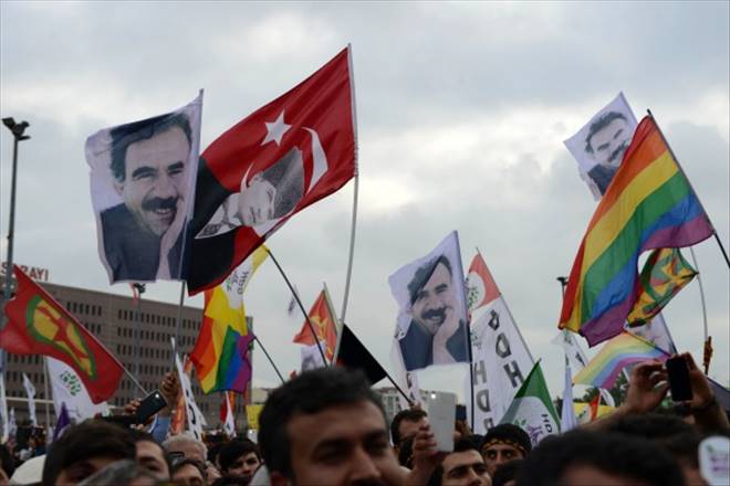HDP`nin kutlamasında ilginç görüntüler