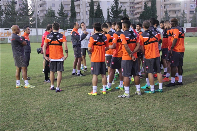 Toros Kaplanları Galatasaray maçı hazırlıklarını sürdürüyor