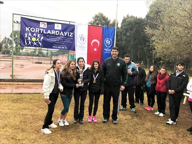 Kızlarda, Mektebim Çukurova BİLFEN Tenis Takımı Şampiyon