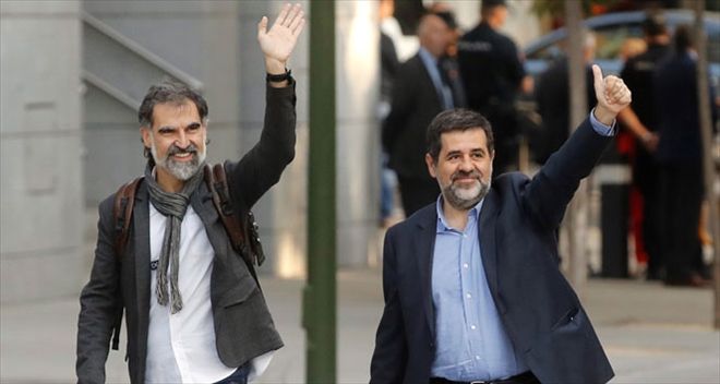 İspanya´da Katalan liderlere gözaltı