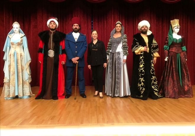 Osmanlı kostümleri Adana´da hayat buldu