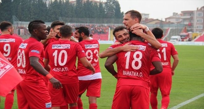 TFF 1. Lig: Balıkesirspor Baltok: 4 - Adanaspor: 1