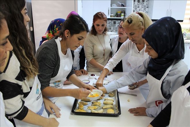 Büyükşehir´den hanımlara aşçılık ve pastacılık kursu
