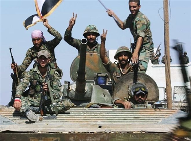 DSG: Suriye ordusu, Türkiye´ye Rakka yolunu kapattı