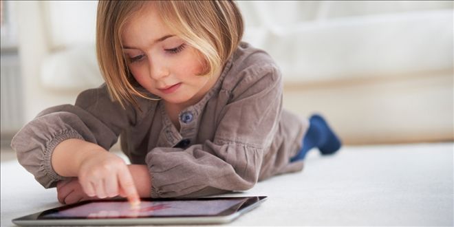 Çocuklarda aşırı tablet ve cep telefonu kullanımı, lösemi riskini artırabilir