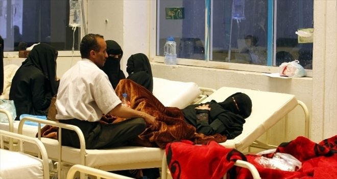 Yemen koleradan kırılıyor