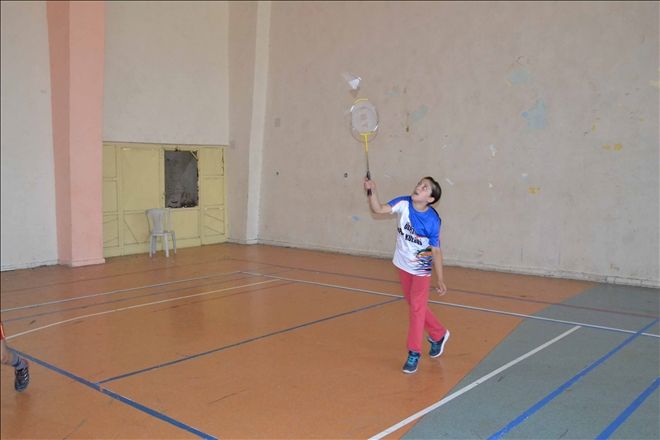 Minikler Badminton Müsabakaları Yapıldı
