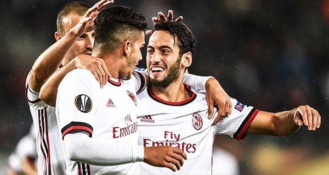 Hakan Çalhanoğlu yıldızlaştığı maçta, Milan coştu