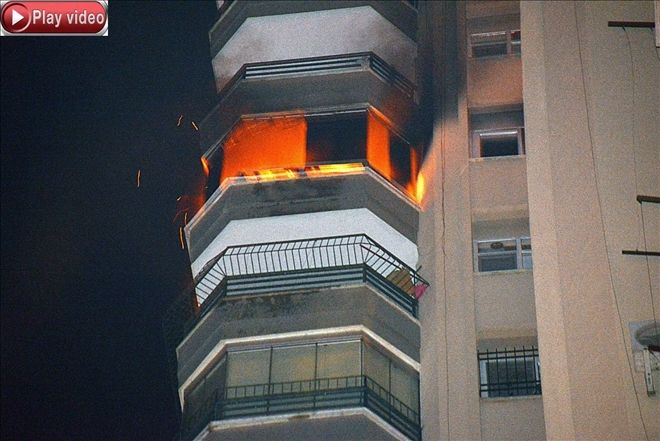 Adana´da apartmanda çıkan yangın korkuttu  