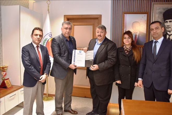 Ceyhan Belediyesi, ISO 9001: 2015 Kalite belgesini yeniledi.