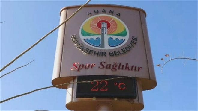 Adana kış ortasında baharı yaşıyor