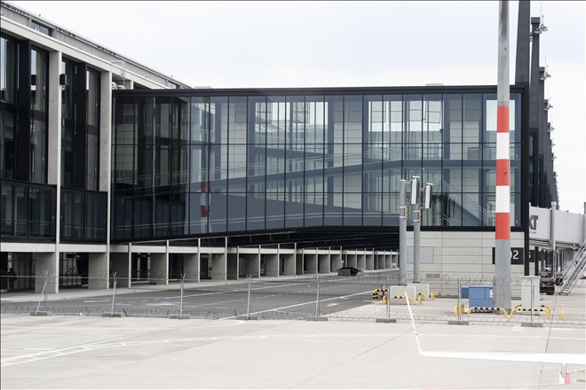 Berlin Havalimanı 12 yıldır açılamıyor