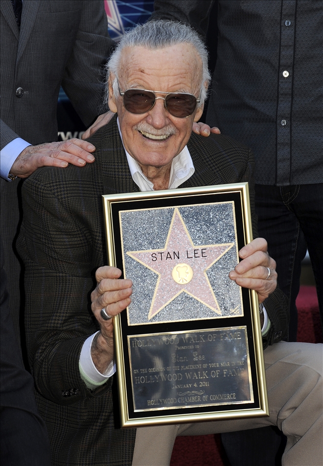 Çizgi roman yazarı Stan Lee hayatını kaybetti