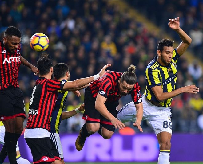  Fenerbahçe Evinde Gençlerbirliği İle 2-2 Berabere Kaldı
