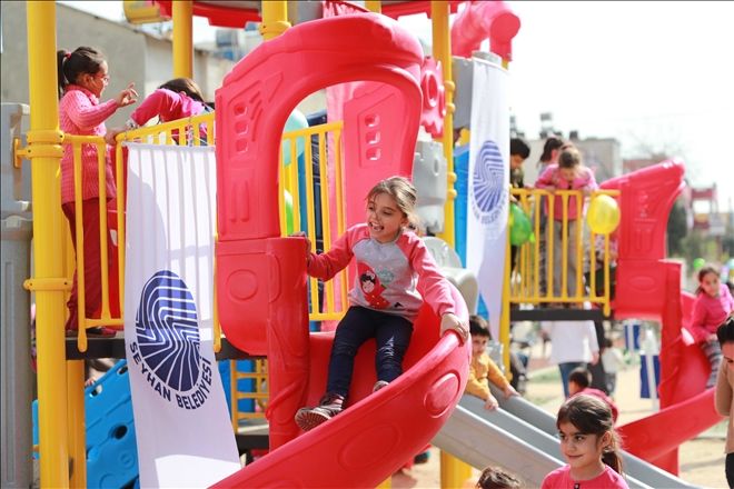Seyhan Bahçelievler´e, çocuk oyun alanı ve dinlenme parkı