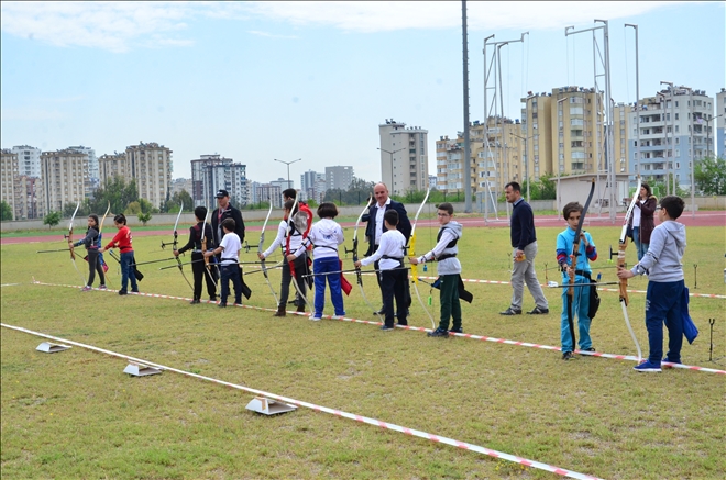 Okçu öğrenciler İl birinciliği için yarıştı