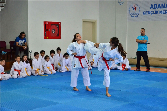 Adana´da Karate Kuşak Sınavı Yapıldı