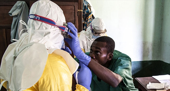 Ebola virüsü yine hortladı