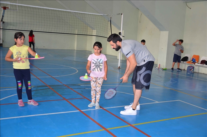 Badminton İl Spor Merkezi Kursları Devam Ediyor