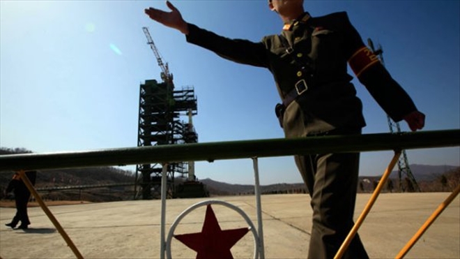 Kim Jong Un´un roket fırlatma tesisleri sökülüyor