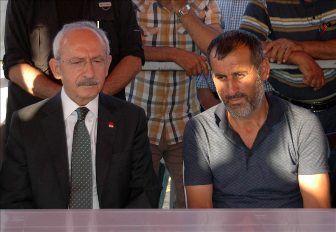 Kılıçdaroğlu, Eylül´ün ailesine taziye ziyaretinde bulundu