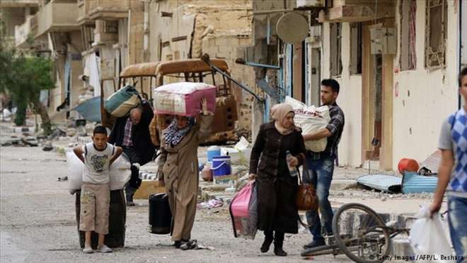 Iraklı mülteciler evlerine geri dönüyor
