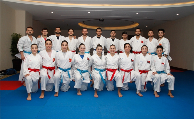 Karatecilerimiz sezonu Paris´te açıyor