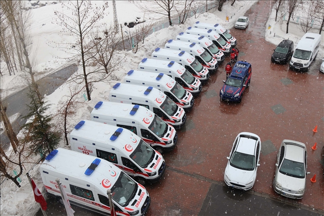 Sağlık Bakanlığından Bitlis´e 11 adet 4x4 ambulans   