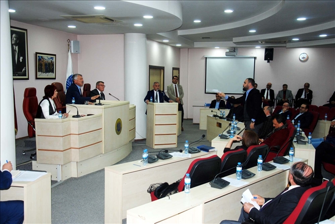 Seyhan Belediye Meclisi yeni yılın ilk toplantısını yaptı