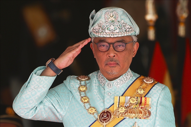 Malezya´nın yeni Kralı Sultan Abdullah tahta çıktı
