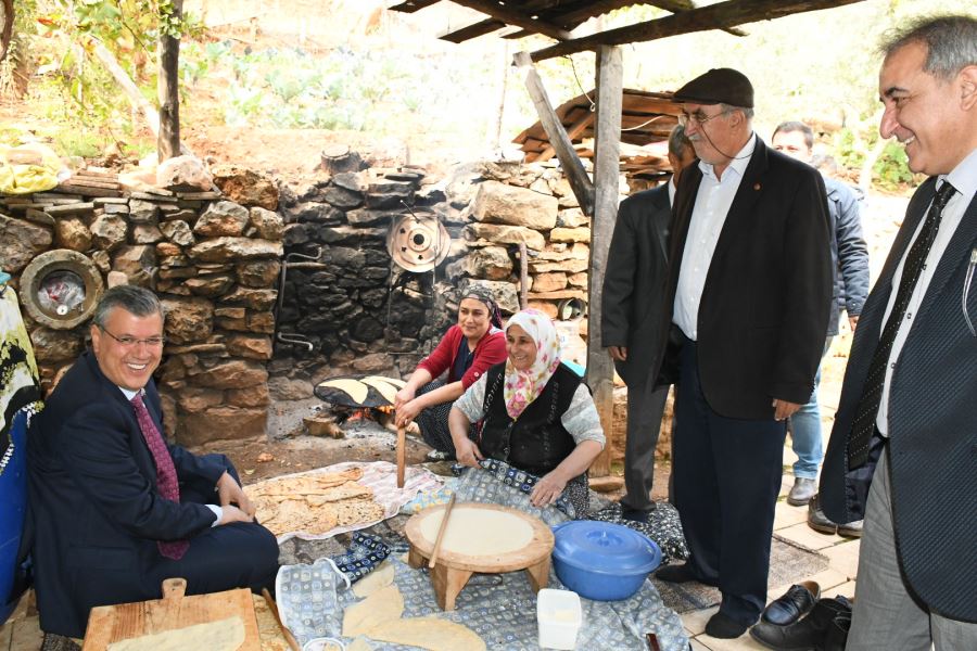 Ayhan Barut, üretici köylülerle buluşmasını sürdürüyor