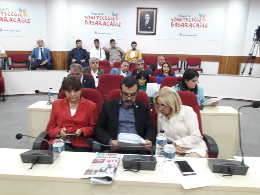 Seyhan Belediye Meclisi çalışmalara devam etti