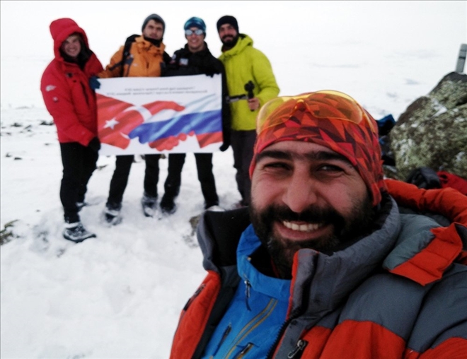 Rus ve Türk dağcılar Kargapazar Dağı´na tırmandı