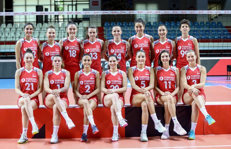A Milli Kadın Voleybol Takımı, Avrupa Şampiyonası’nda sahne alıyor