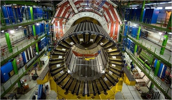  CERN’DE KARANLIK MADDENİN İZİNİ SÜRME ÇALIŞMALARINDA BİR TÜRK BİLİM ADAMI DA GÖREV ALDI