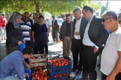 CHP´liler Karaisalı´ya çıkarma yaptı