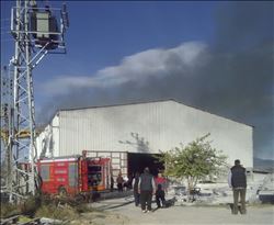 ORGANİZE SANAYİ BÖLGESİ´NDE FABRİKA YANGINI