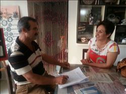  Ressam Zehra Şahiner mozaik resim özgünlüğüyle Röportaj