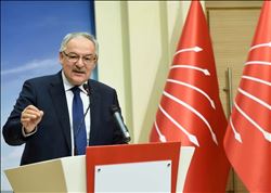 KOÇ: "BAŞBAKAN, CUMHURBAŞKANININ GÖLGESİNİN ALTINDA BIRAKILDI"      