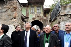 TKB ZİVESİ´NDE GÜÇLENEN HEDEF: “ADANA´NIN TARİHİ KİMLİĞİ DAHA DA ÖN PLANA ÇIKACAK”