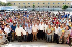 Karalar´dan Taşeron İşçiye Bayram İkramiyesi