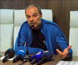 İpekoğlu: “Hakem hatalarında üç maymunu oynamak gerekiyor”