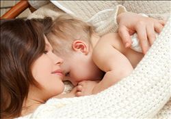  UZMAN DİYETİSYEN, ANNE SÜTÜNÜ ARTTIRMANIN PÜF NOKTALARINI ANLATTI 