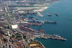 MERSİN´DEN YAPILAN İHRACAT 2015´TE YÜZDE 9 AZALDI 