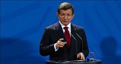 DAVUTOĞLU: ´70 BİN KİŞİ TÜRKİYE SINIRINDA´