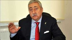 "KONTROLSÜZ AÇILAN MARKETLER ÖNCE ESNAFI ARDINDAN BİRBİRLERİNİ BİTİRECEK"