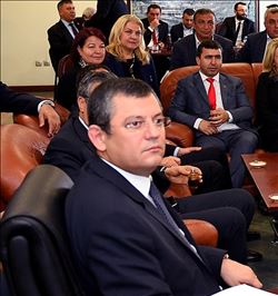     “7 HAZİRAN´DA MUHALEFET SEÇMENİN TANIDIĞI ŞANSI KULLANAMADI”   