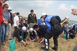  MUTLU GENÇLER UMUTLU YARINLAR