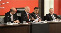     KILIÇDAROĞLU AKP´YE KARŞI SAVCILARI GÖREVE ÇAĞIRDI