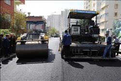       KIŞLA MAHALLESİNİN BÜTÜN YOLLARI ASFALTLANIYOR      
